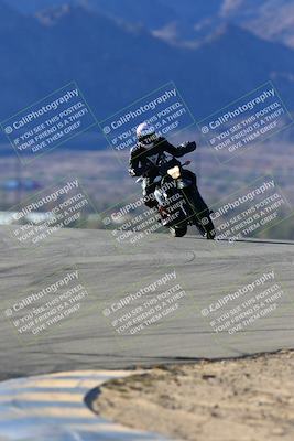 media/Jan-09-2022-SoCal Trackdays (Sun) [[2b1fec8404]]/Turns 9 and 8 (920am)/